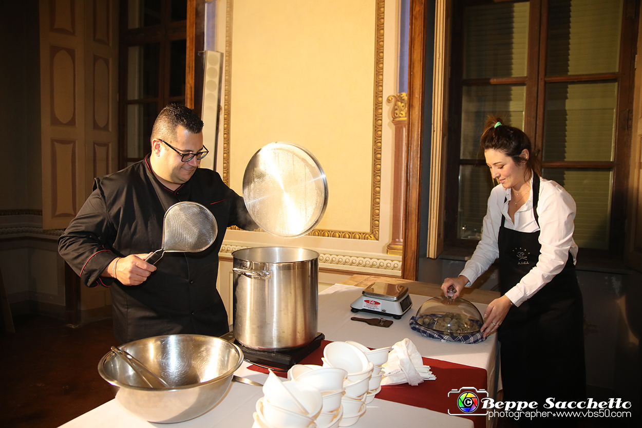 VBS_1163 - Fiera Nazionale del Tartufo e dei Santi 2022.jpg